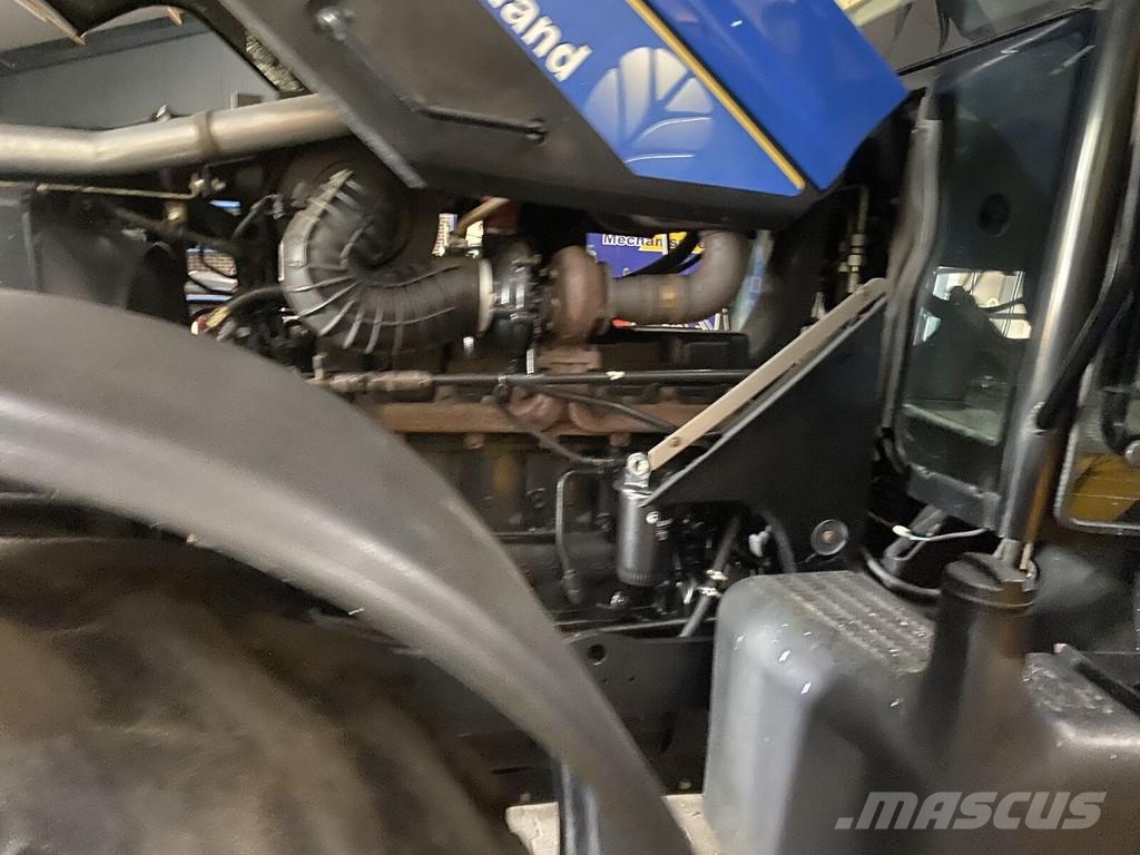 New Holland TM120 Traktorji