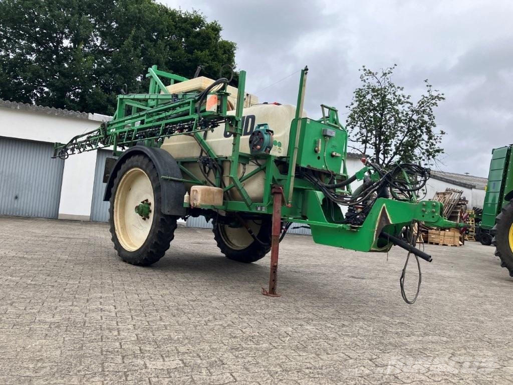CHD D 3015 Pulverizadores arrastrados