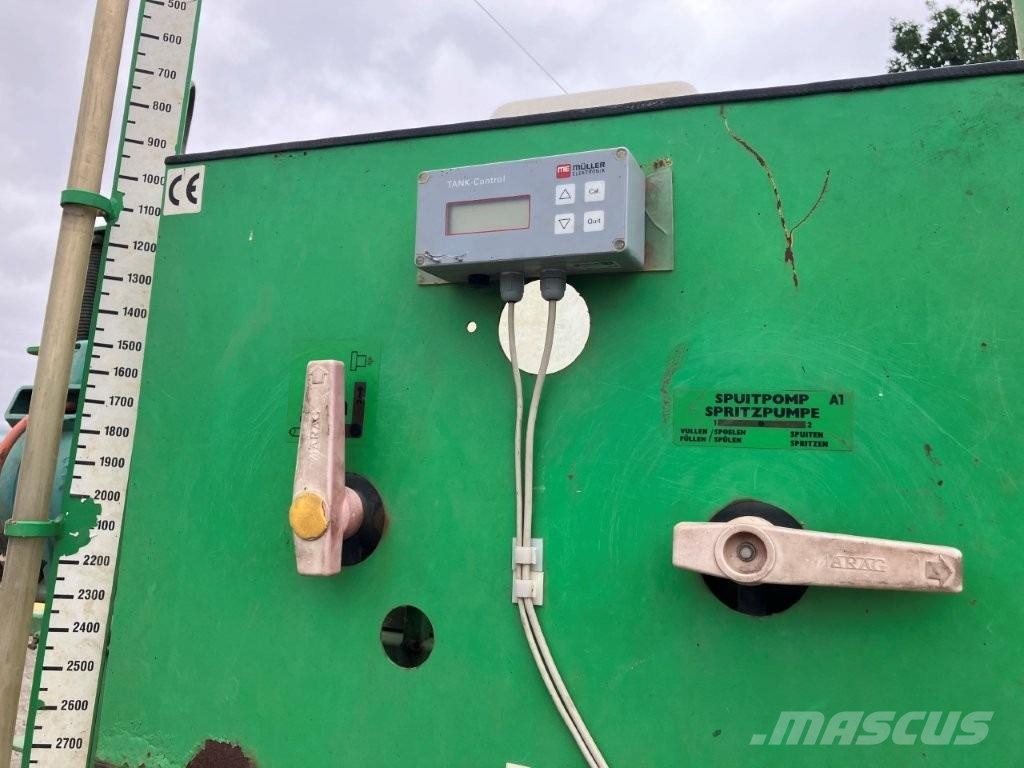 CHD D 3015 Pulverizadores arrastrados