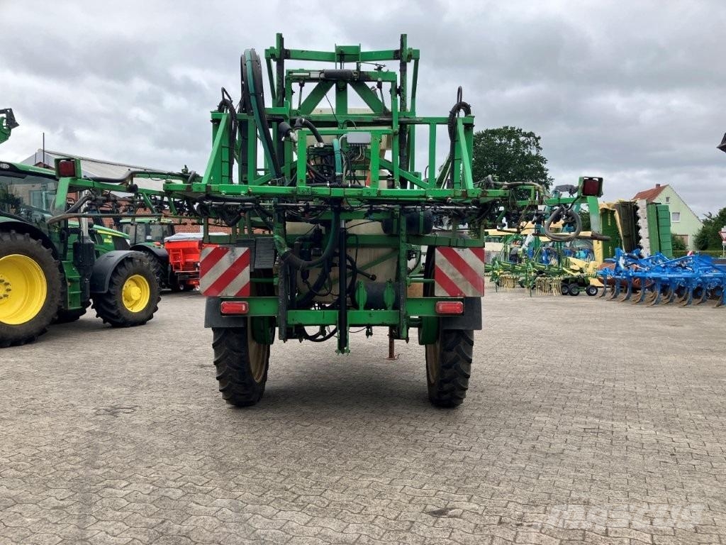 CHD D 3015 Pulverizadores arrastrados