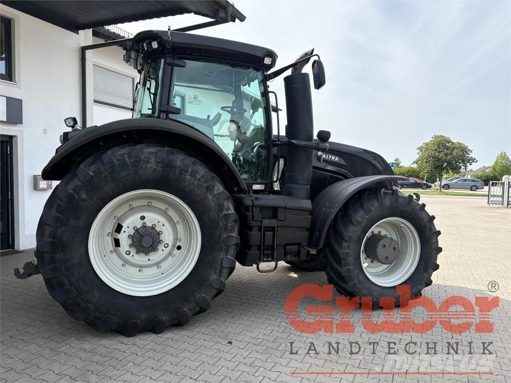 Valtra S 374 Traktori