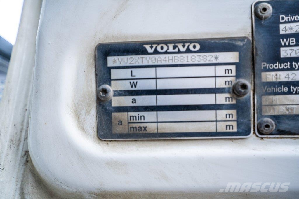 Volvo FMX 460 GLOB + HYDR 트랙터 유닛