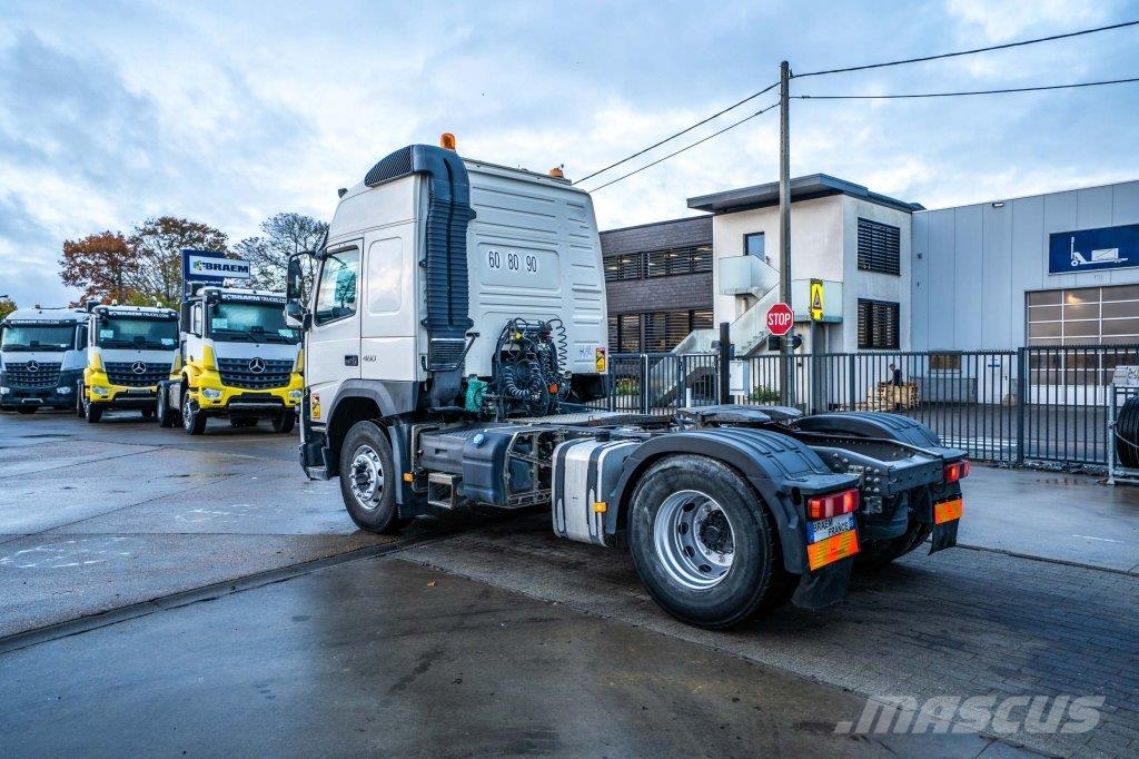 Volvo FMX 460 GLOB + HYDR 트랙터 유닛