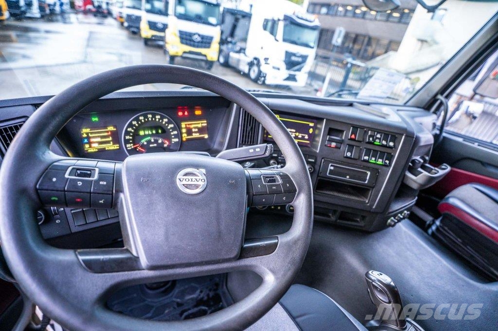 Volvo FMX 460 GLOB + HYDR 트랙터 유닛