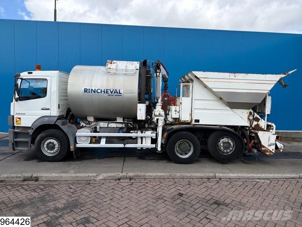 Mercedes-Benz Atego 2533 6x2, PTO, Maxilift, asphalt sprayer Otros camiones