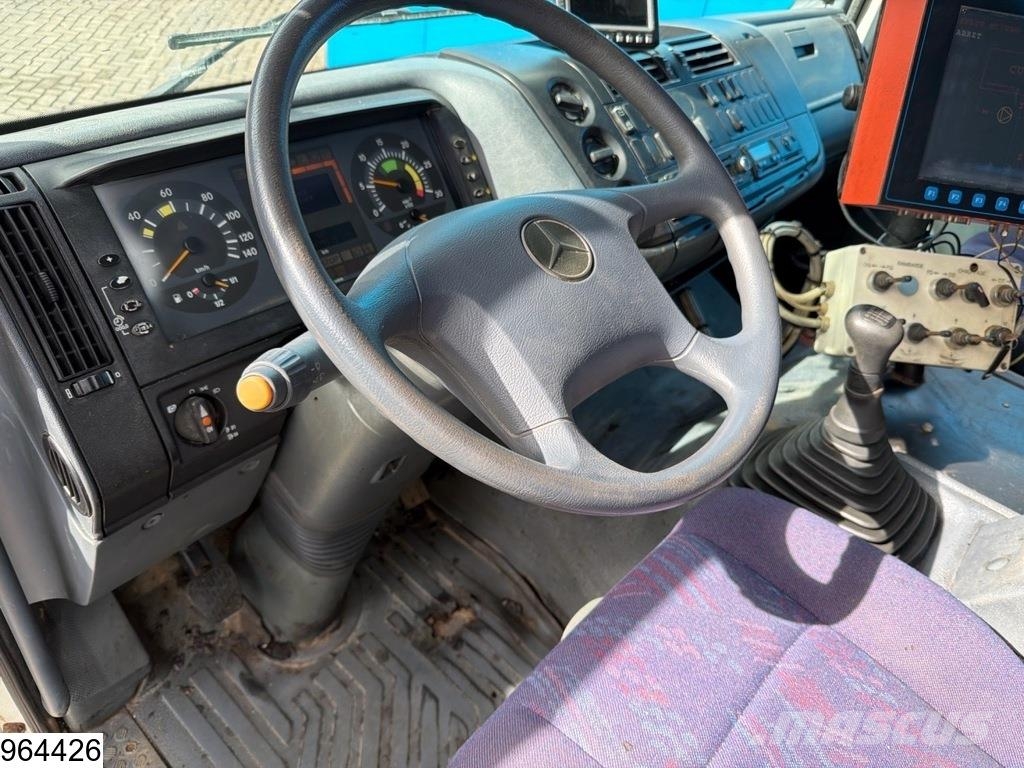 Mercedes-Benz Atego 2533 6x2, PTO, Maxilift, asphalt sprayer Otros camiones