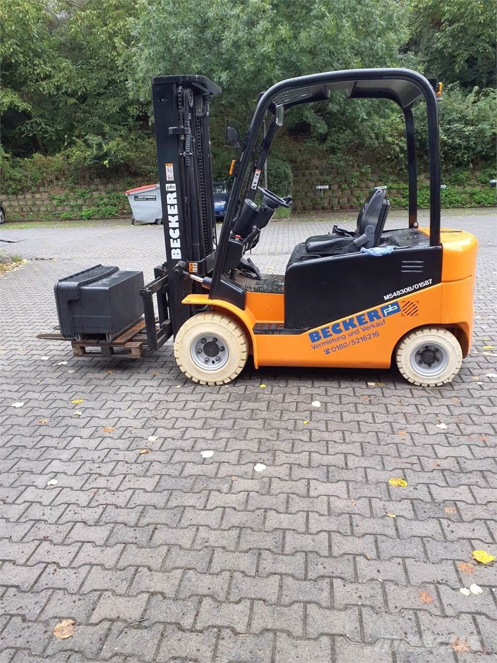 Manitou ME 430 S2 (01587) شاحنات ذات رافعات شوكية تعمل بالكهرباء