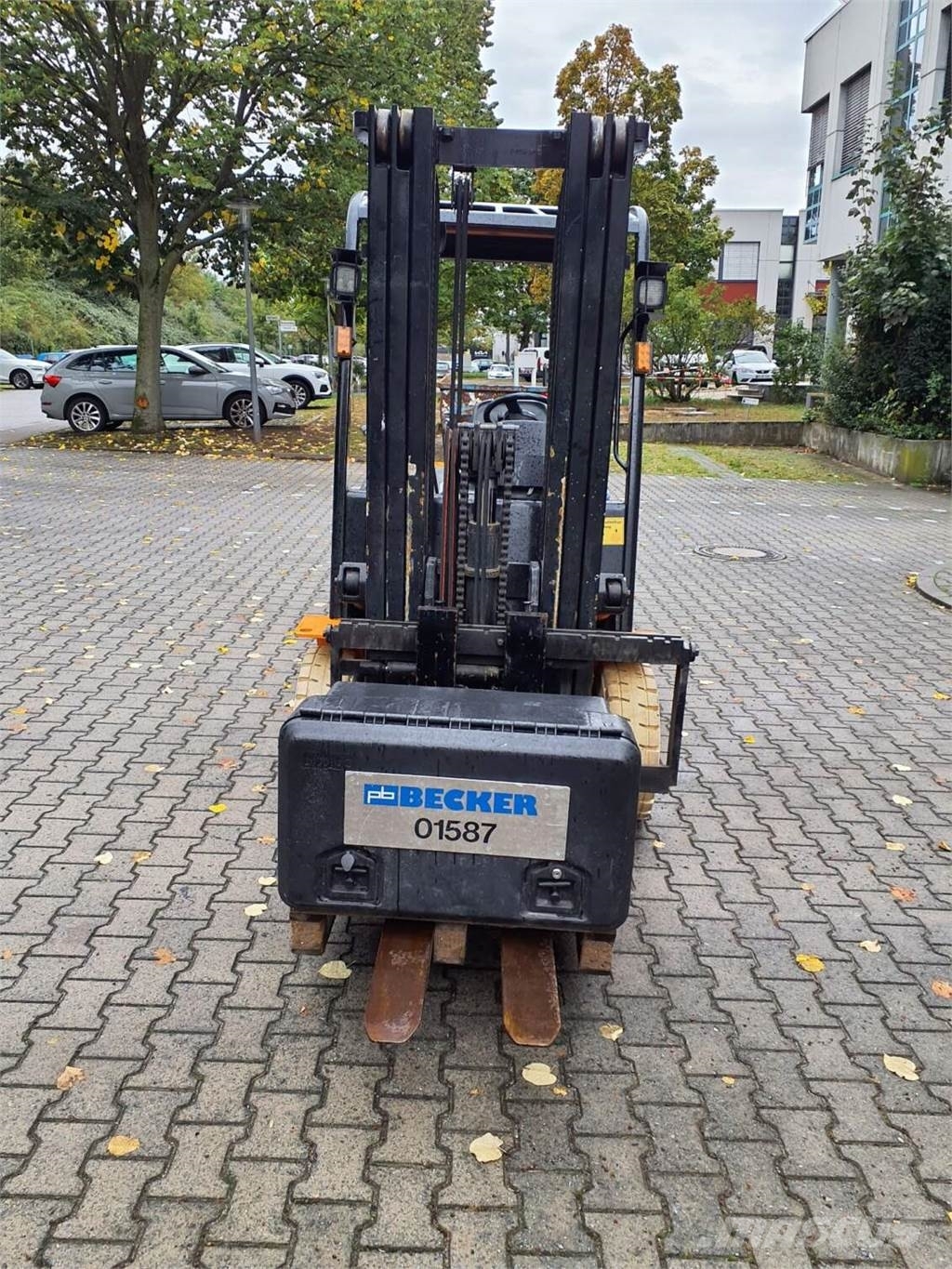 Manitou ME 430 S2 (01587) شاحنات ذات رافعات شوكية تعمل بالكهرباء