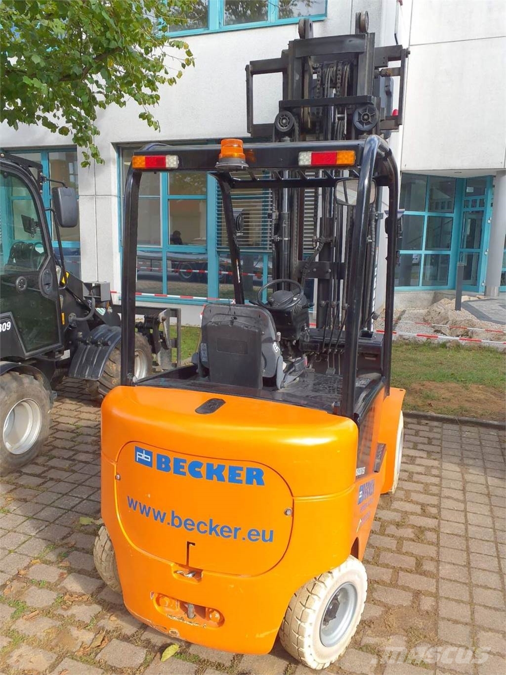 Manitou ME 430 S2 (01587) شاحنات ذات رافعات شوكية تعمل بالكهرباء