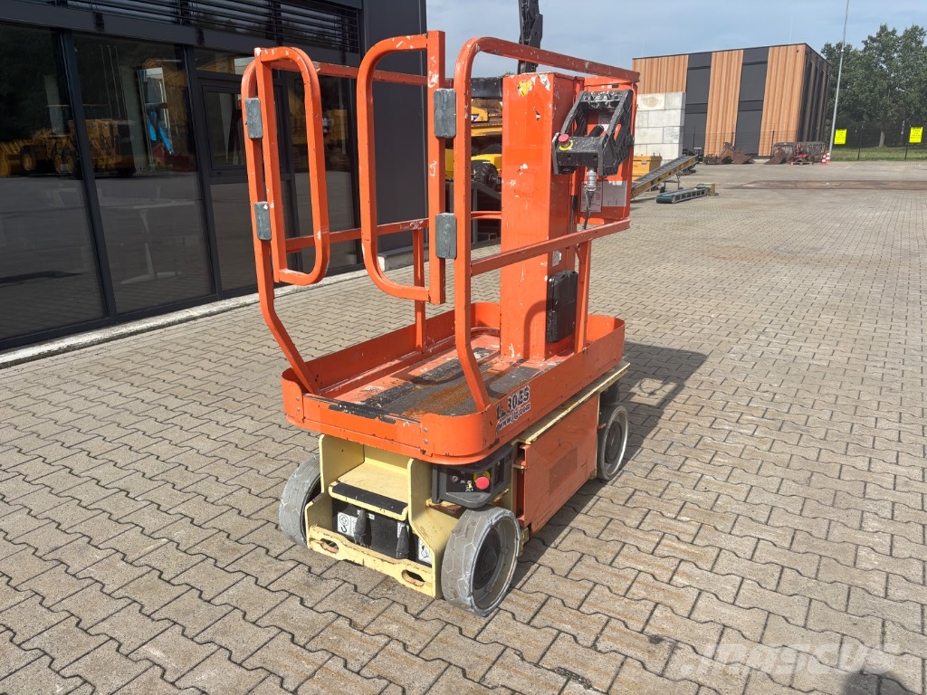 JLG 1230 ES Schaarhoogwerkers