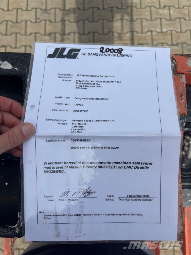 JLG 1230 ES Schaarhoogwerkers