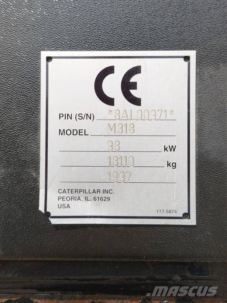 CAT M 318 Wielgraafmachines