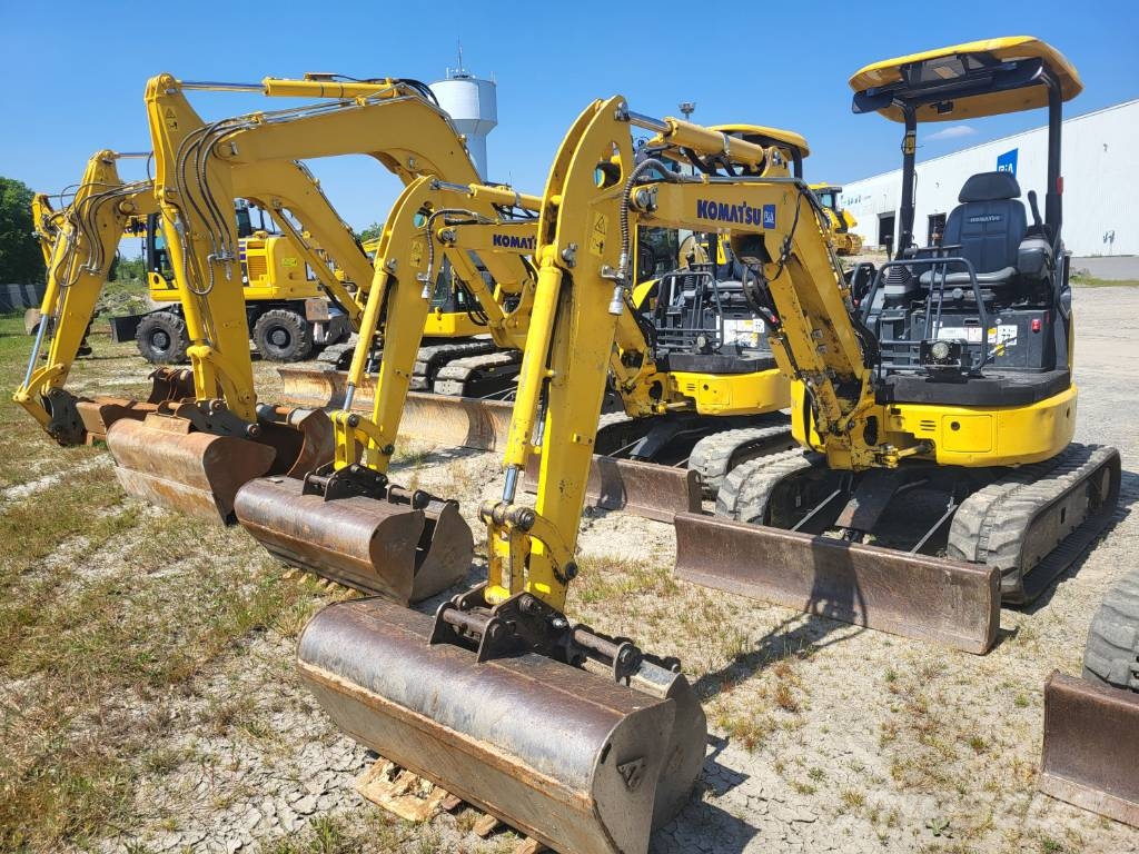 Komatsu PC26MR-5 Minigraafmachines < 7t