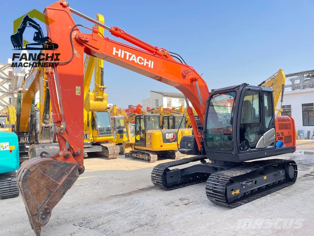 Hitachi 130-5A Bageri gusjeničari
