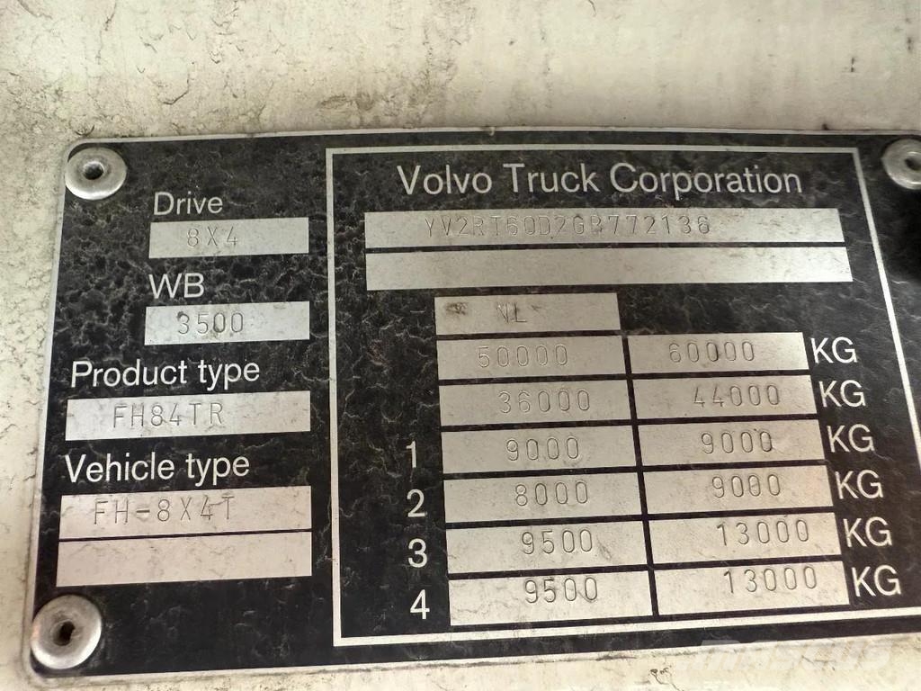 Volvo FH 540 8X4 - 490049 KM - INTARDER TUV 30-06-2026 Vetopöytäautot