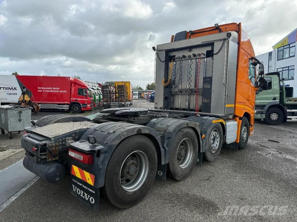 Volvo FH 540 8X4 - 490049 KM - INTARDER TUV 30-06-2026 Vetopöytäautot
