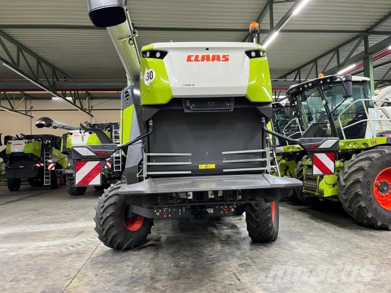 CLAAS TRION 660 TERRA TRAC Combine harvesters