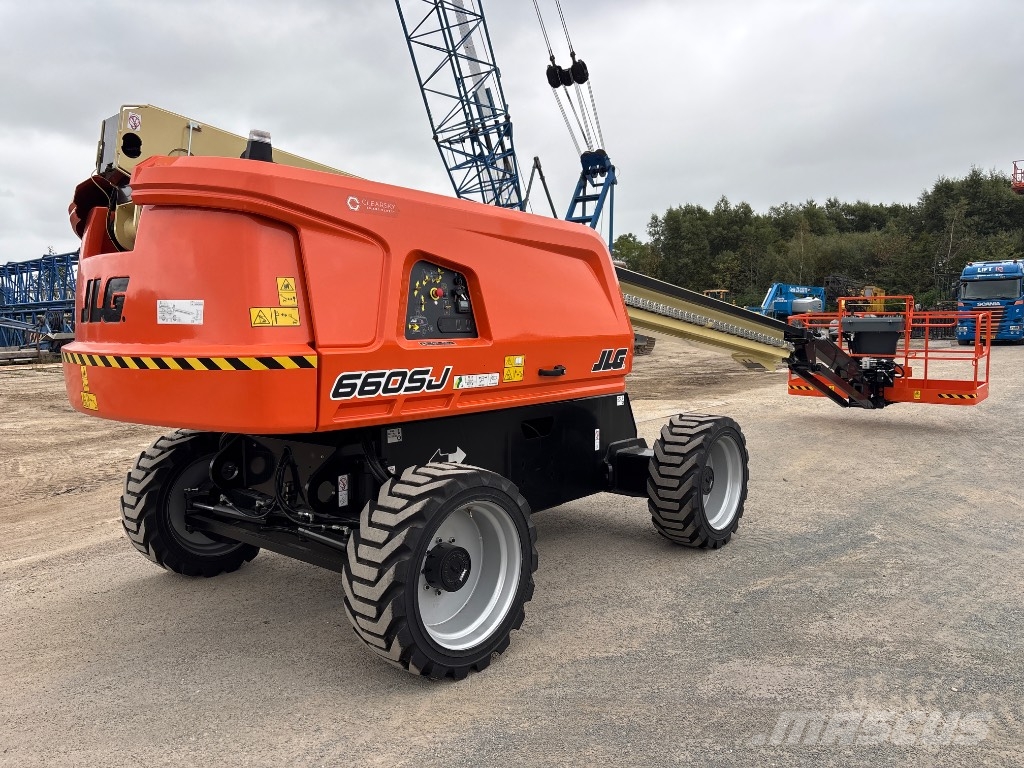 JLG 660 SJ Telescopic boom lifts
