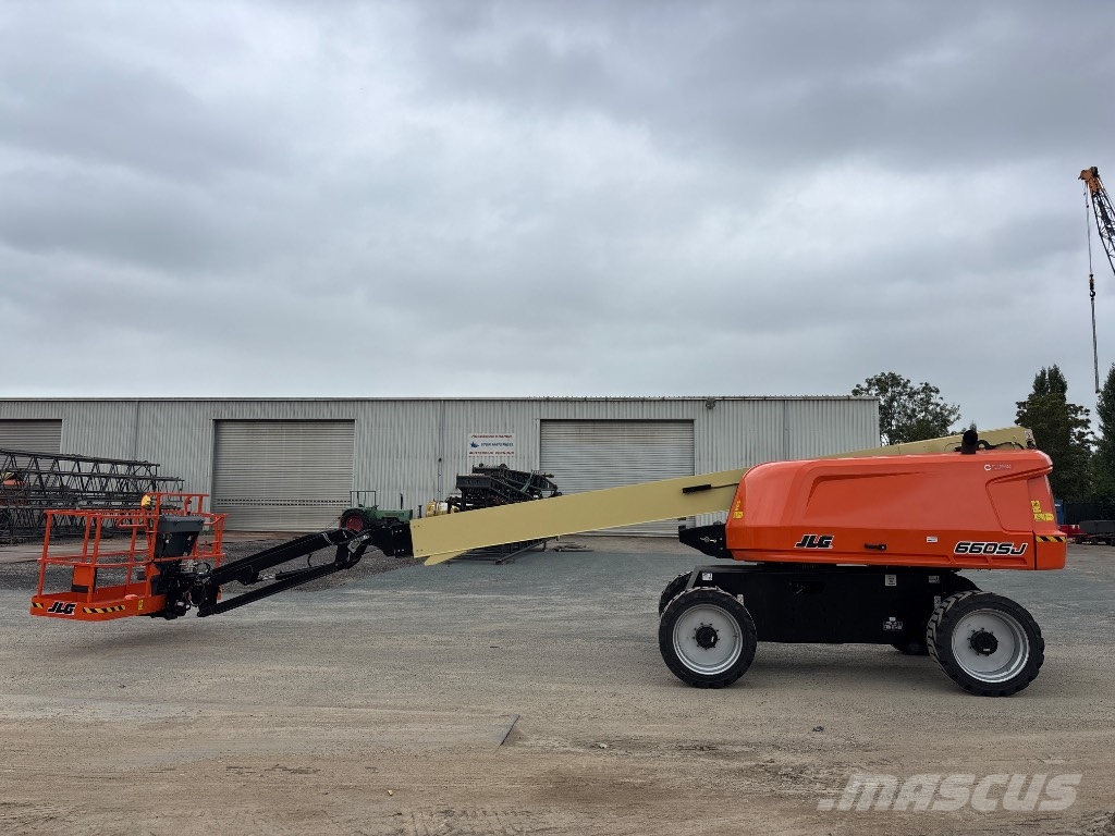 JLG 660 SJ Telescopic boom lifts