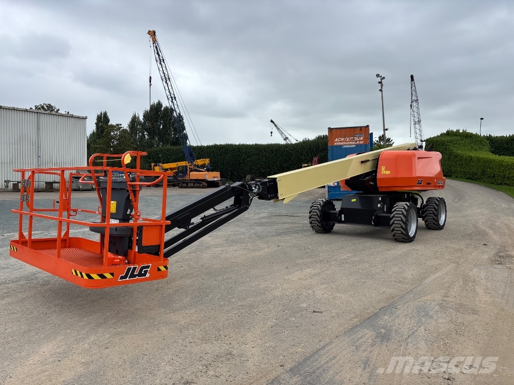 JLG 660 SJ Telescopic boom lifts