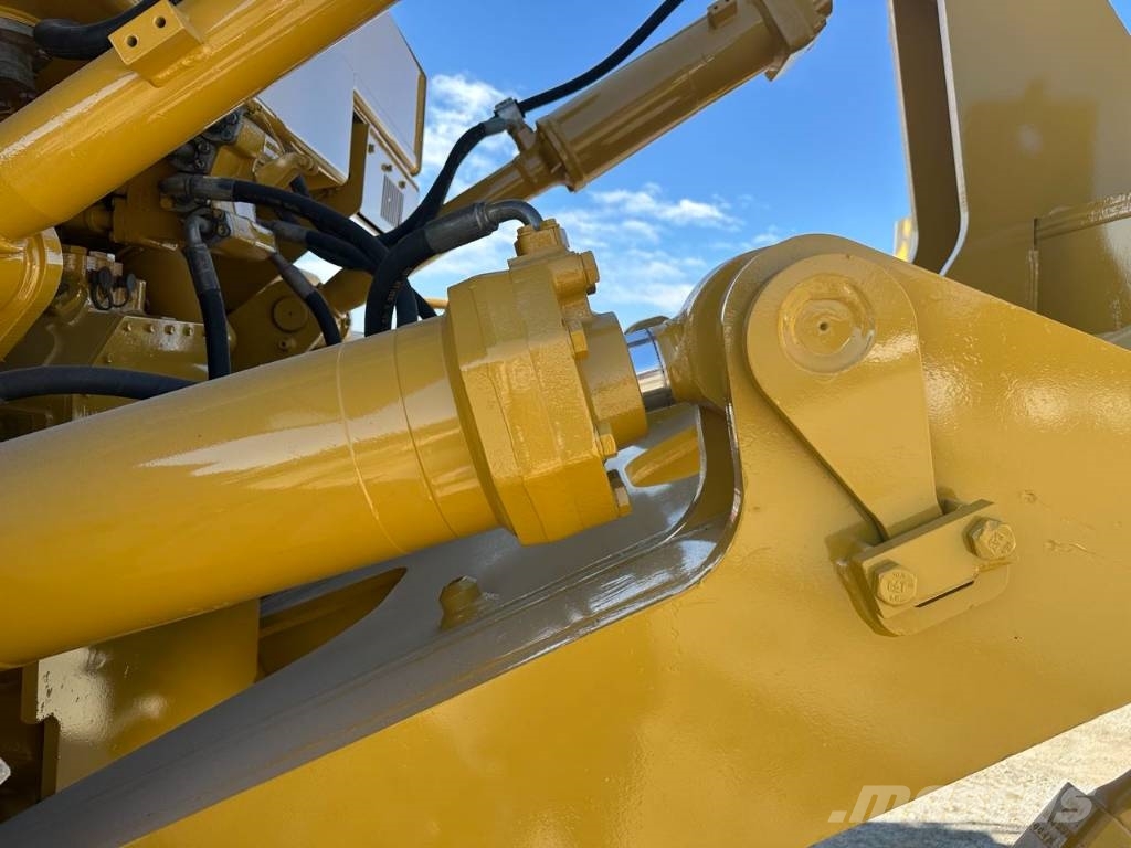 CAT D 9 T Гусеничні бульдозери