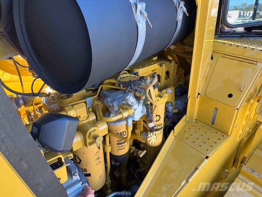 CAT D 9 T Гусеничні бульдозери