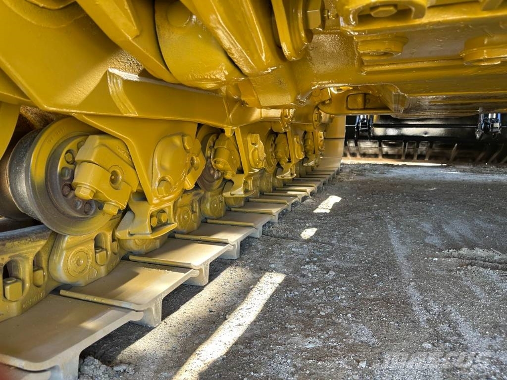CAT D 9 T Гусеничні бульдозери