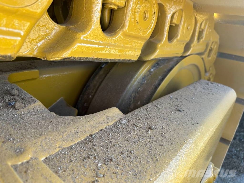 CAT D 9 T Гусеничні бульдозери