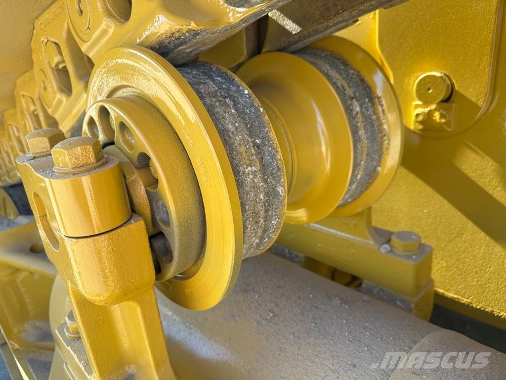 CAT D 9 T Гусеничні бульдозери