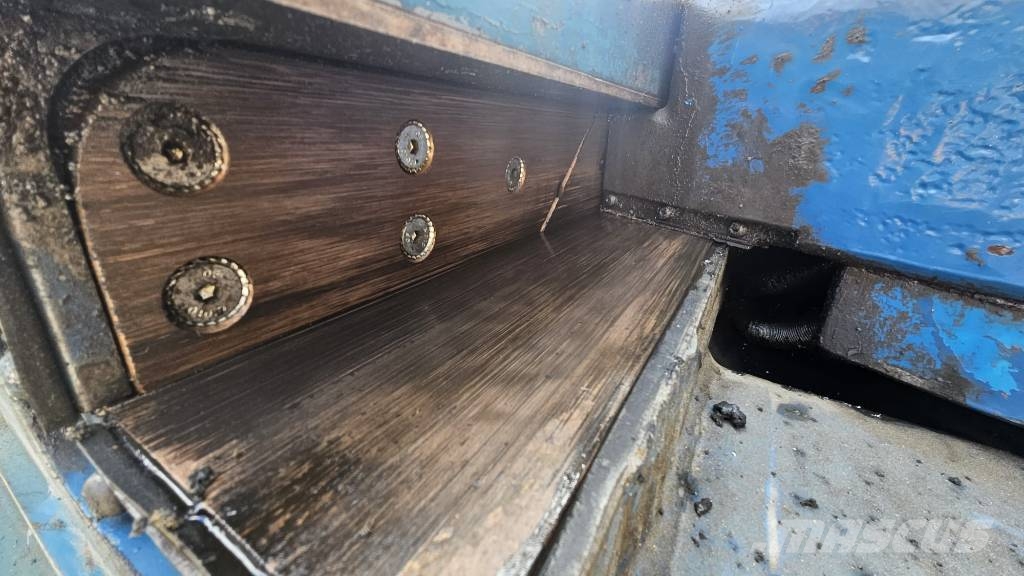 Giken Kowan Still Worker ZU-100 no Giken Silent Piler Другое буровое оборудование