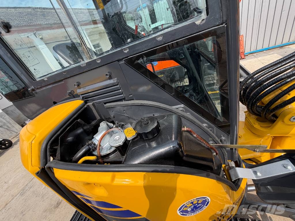 Komatsu PC35MR Mini rýpadlá < 7t