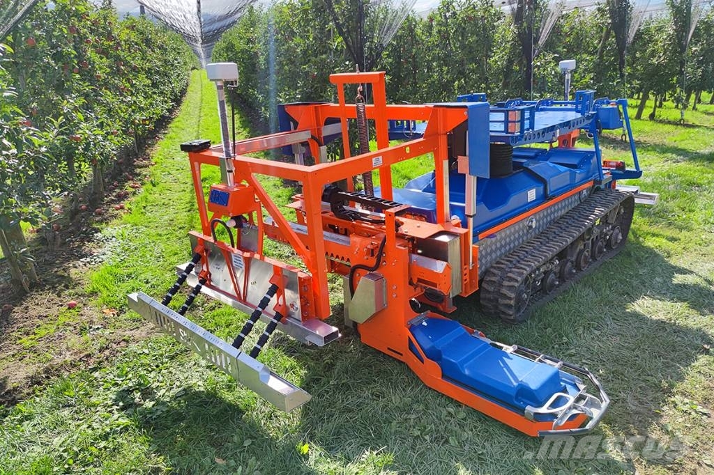 Pek automotive Slopehelper Combine forestiere