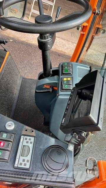Holder V-130 Utility tool carriers
