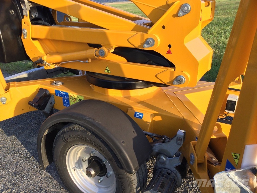 Dinolift Dino 210XT Aanhanger hoogwerkers