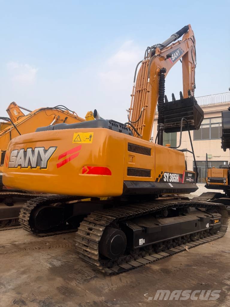 Sany SY 365 H 3000 units excavators in stock Escavadoras de rastos