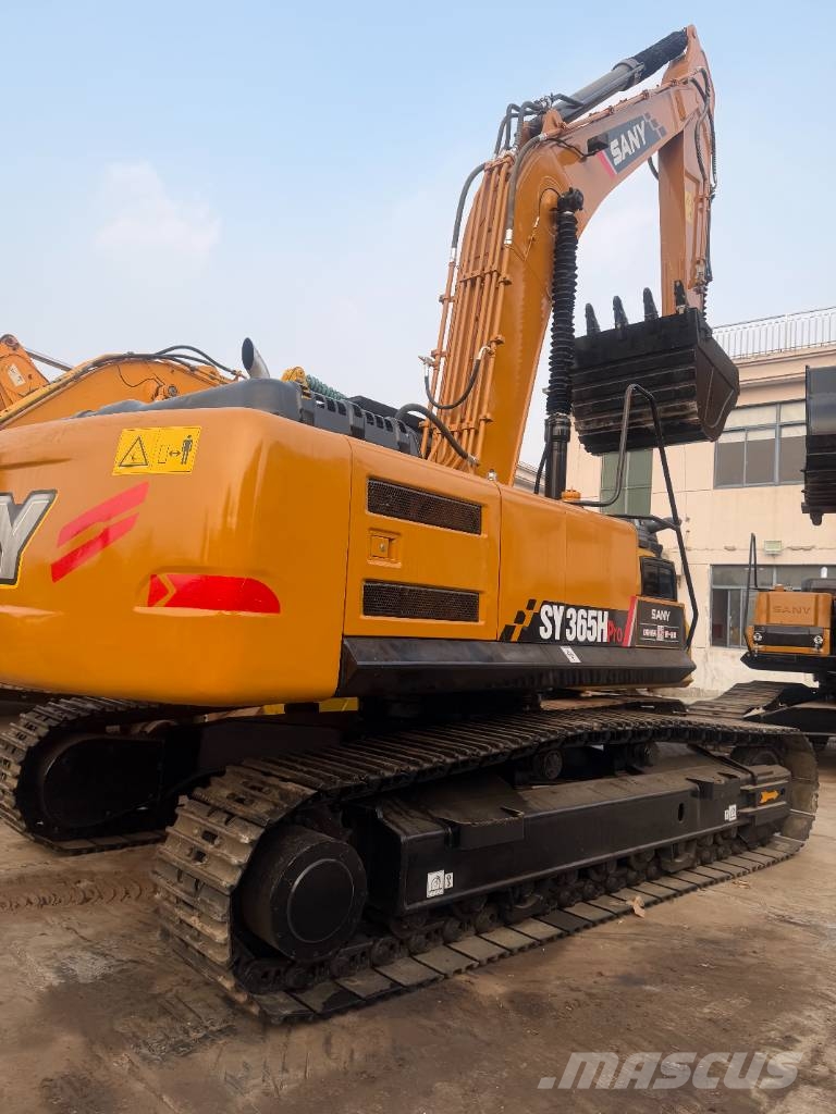 Sany SY 365 H 3000 units excavators in stock Escavadoras de rastos
