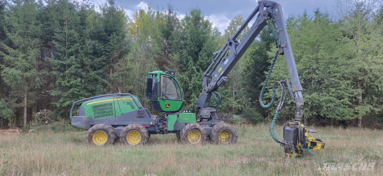 John Deere 1170G Harvester