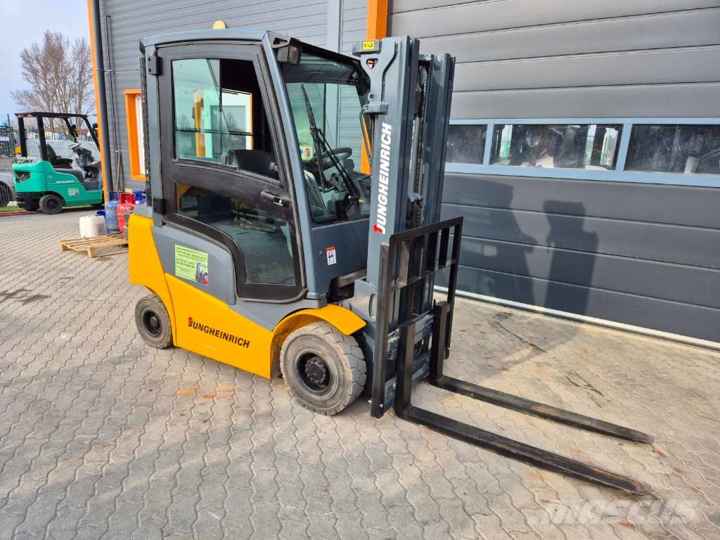 Jungheinrich TFG 316 Chariots GPL