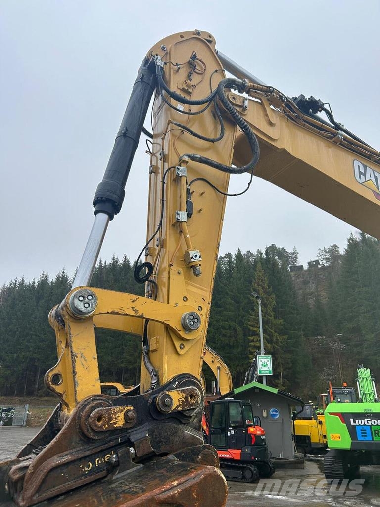 CAT 352 Escavatori cingolati