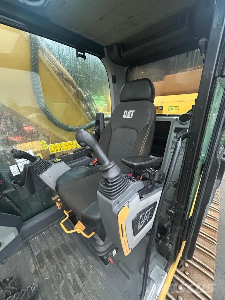 CAT 352 Escavatori cingolati