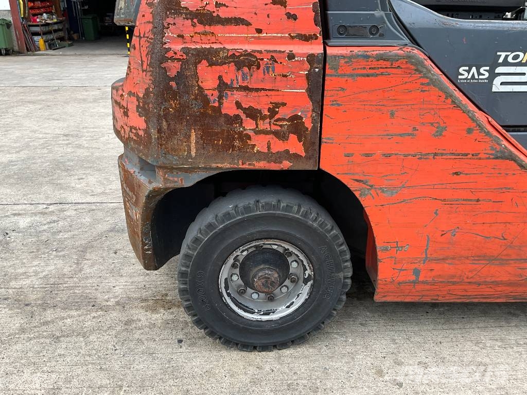 Toyota 02-8FDF25 Tonero Diesel forklifts