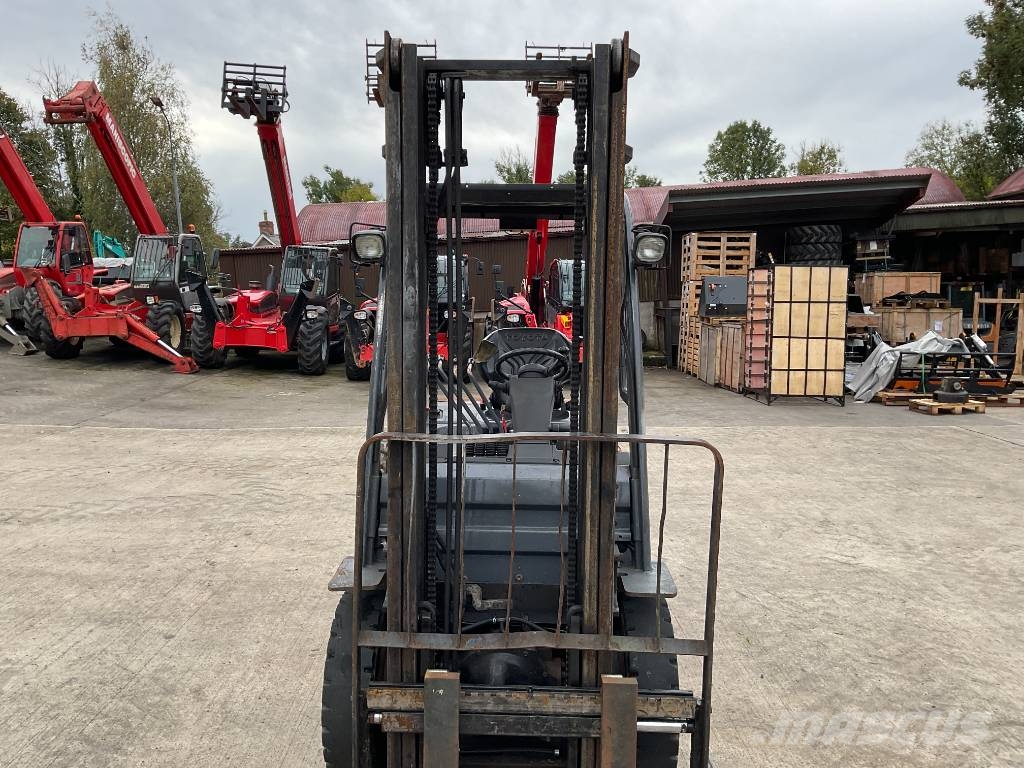 Toyota 02-8FDF25 Tonero Diesel forklifts