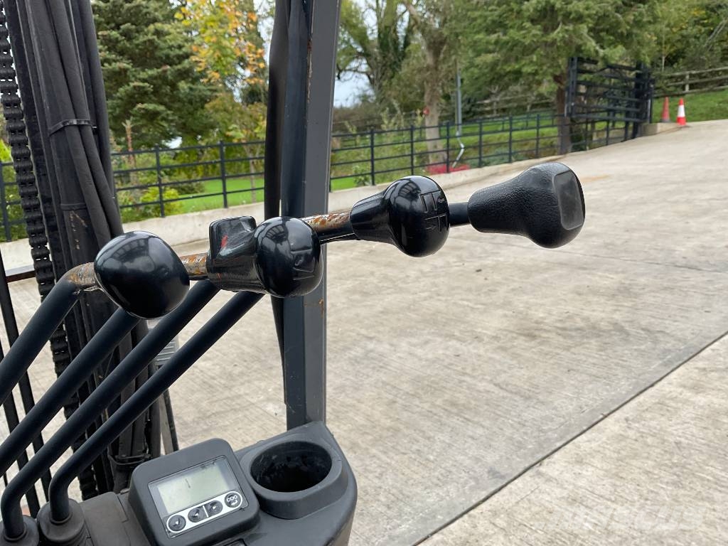 Toyota 02-8FDF25 Tonero Diesel forklifts