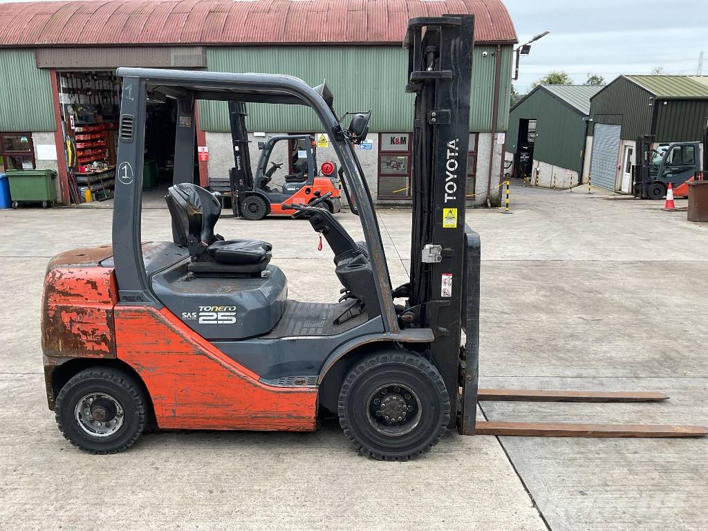 Toyota 02-8FDF25 Tonero Diesel forklifts