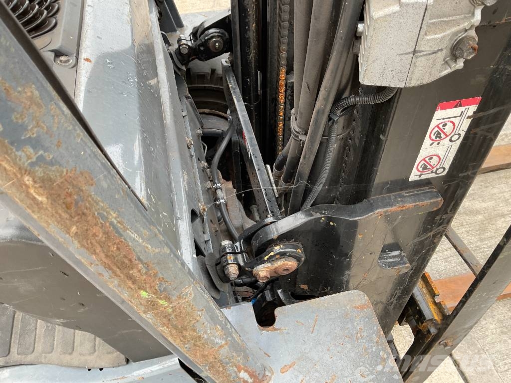 Toyota 02-8FDF25 Tonero Diesel forklifts