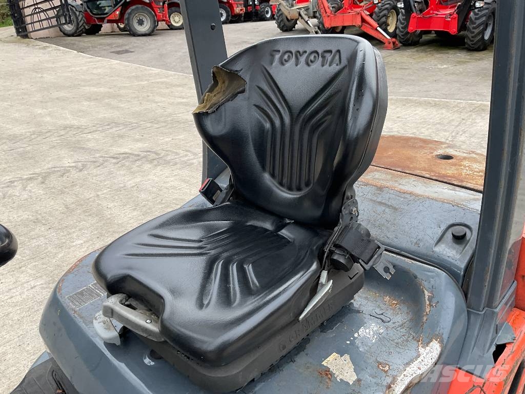 Toyota 02-8FDF25 Tonero Diesel forklifts