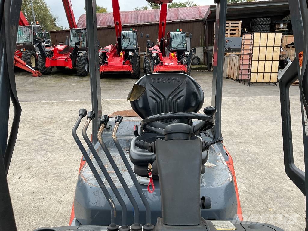 Toyota 02-8FDF25 Tonero Diesel forklifts
