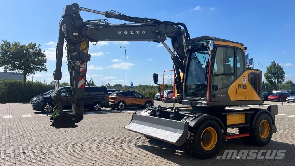 Volvo EWR150F Ekskavatori uz riteņiem