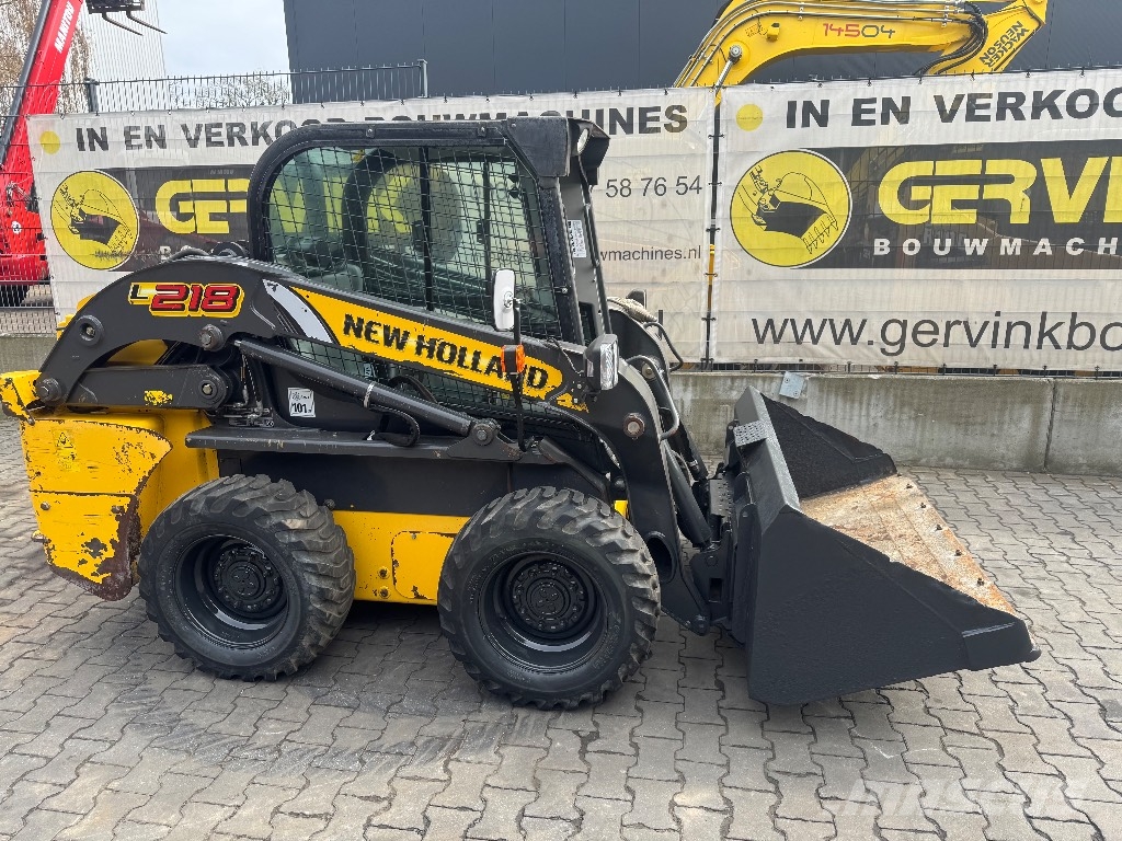 New Holland L218 Skid steer loaders