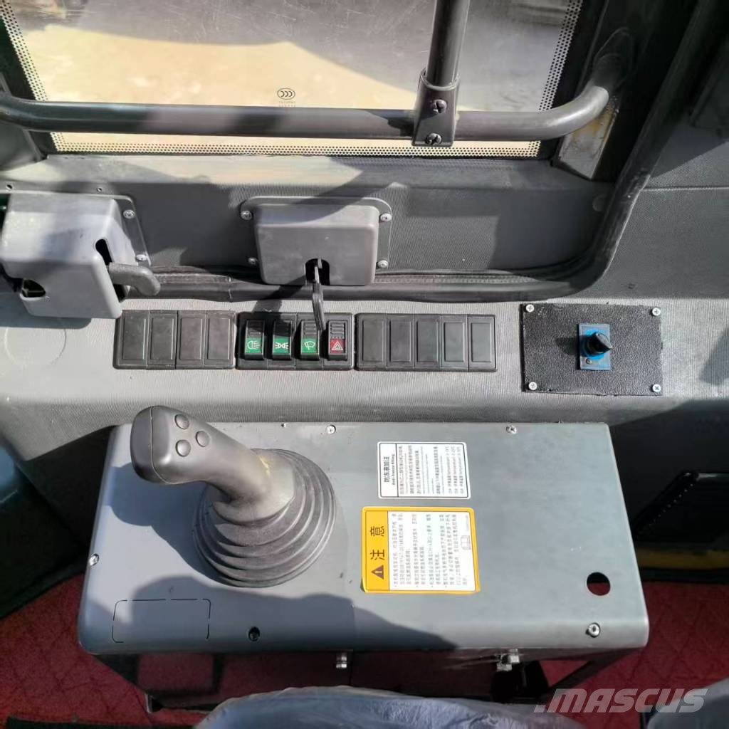 SDLG L 956 F Naudoti ratiniai krautuvai